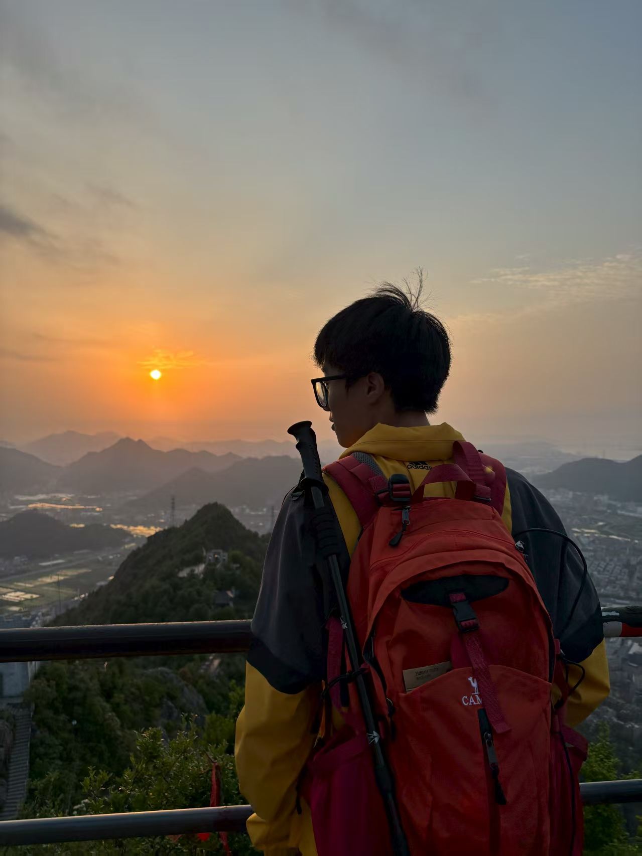 Copyright © 2025 暴雨